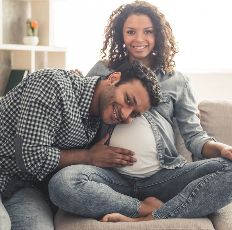 Femmes qui cherchent à enfanter